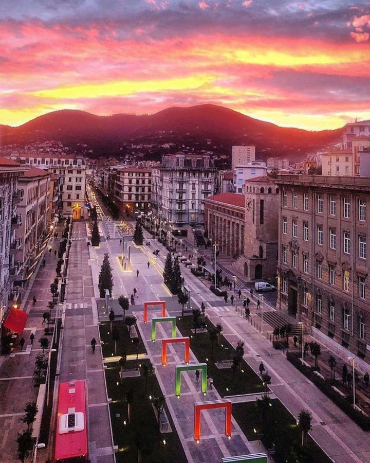 Number40Laspezia La Spezia Exteriér fotografie